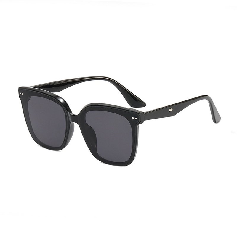 【福利品】航太黑户外时尚中性时尚方框偏光UV400太阳眼镜 - 墨镜 - 塑料 黑色