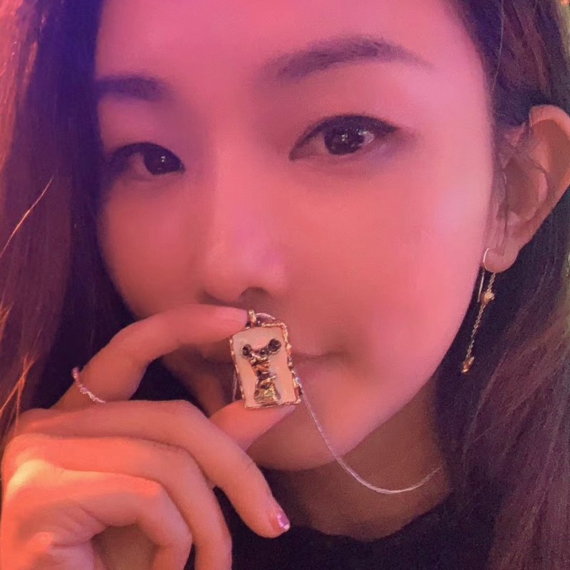 White Enamel金底12生肖幸运坠- 白色珐琅系列 - 吊饰 - 珐琅 白色