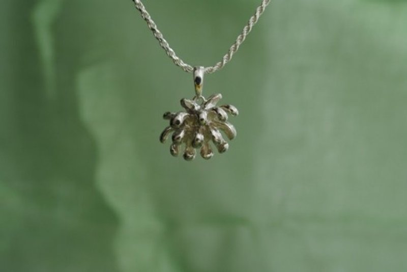 Pinkoi 代购 - 白花项链 - 项链 - 其他金属 