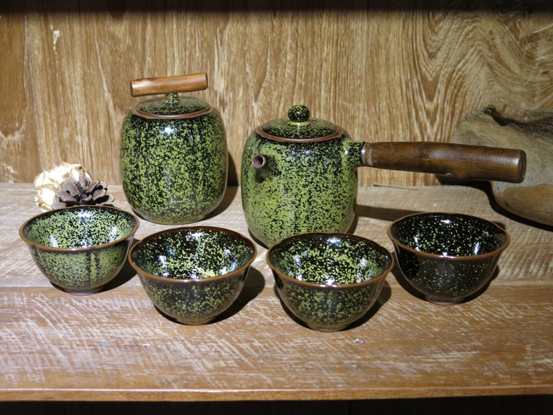 【台客蓝】金瓜茶具组 金瓜壶+金瓜茶叶罐+金瓜杯4杯 - 茶具/茶杯 - 陶 多色