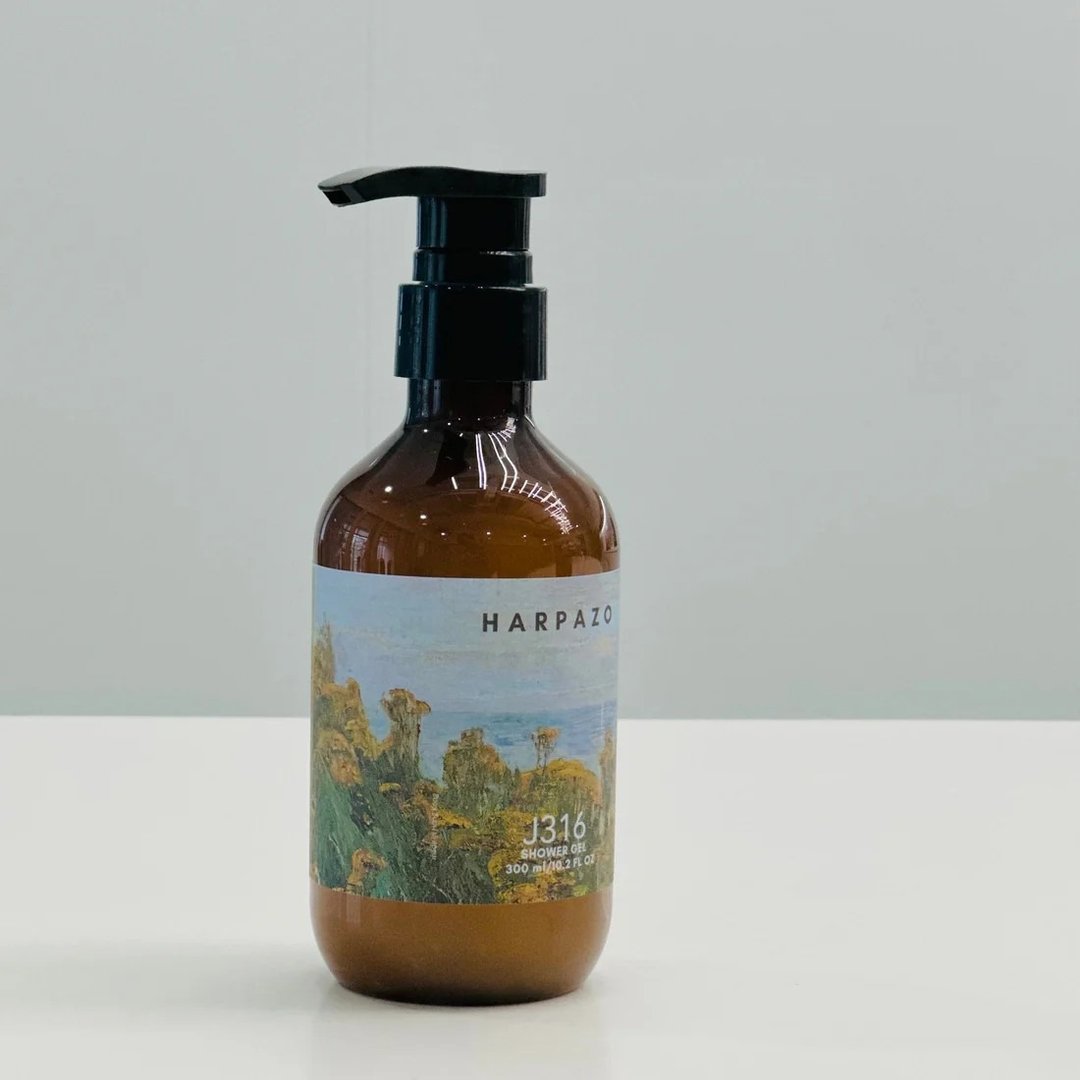 J316 沐浴露 300ml 葡萄柚果香木质香调 - 旅行套装 - 精油 绿色