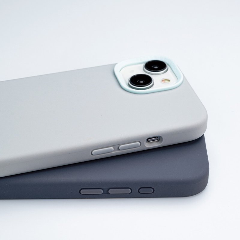 iPhone 15 系列 LinoHue液态硅胶双色镜头防摔手机壳 -浅灰 - 手机壳/手机套 - 塑料 灰色