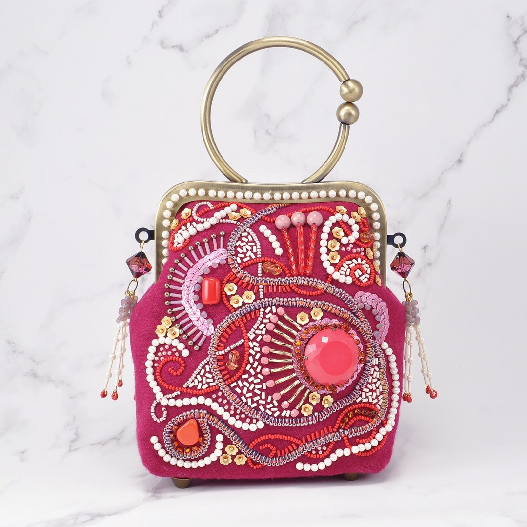 Kiss lock bag bag with deformed clasp Hong Kong of dreams - 手提包/手提袋 - 其他材质 粉红色