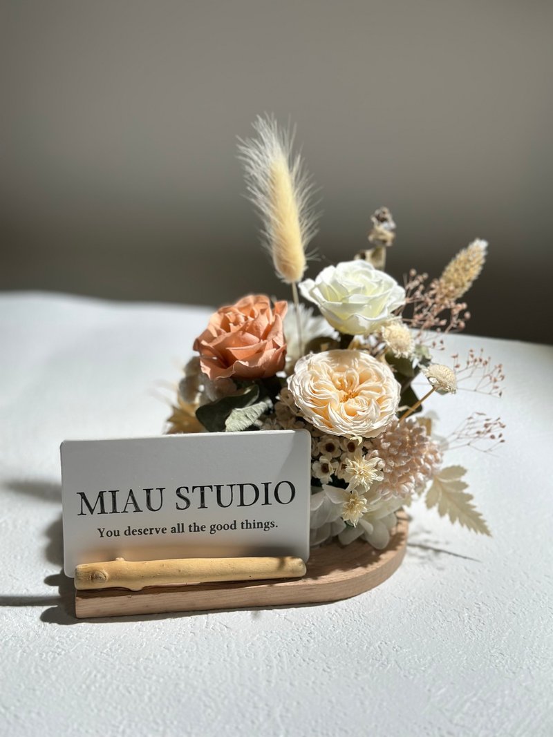 永生花名片座 办公室疗愈小物 扩香 新年礼物 开幕祝贺礼 代写卡 - 名片架/名片座 - 植物．花 