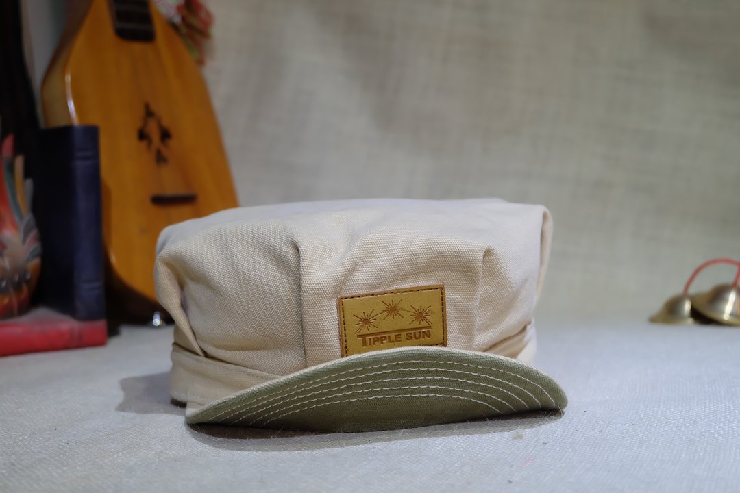 NEWS BOY Cap (canvas Beige/Olive green) - 帽子 - 棉 卡其色
