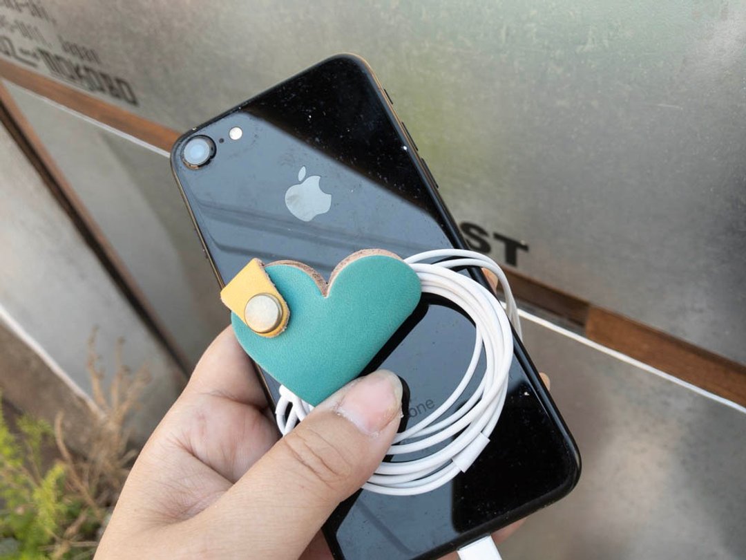 ONES Music, Heart and Candy Pop Ones Heart Cord Reel Earphone Storage OHC-TY - 卷线器/电线收纳 - 真皮 蓝色