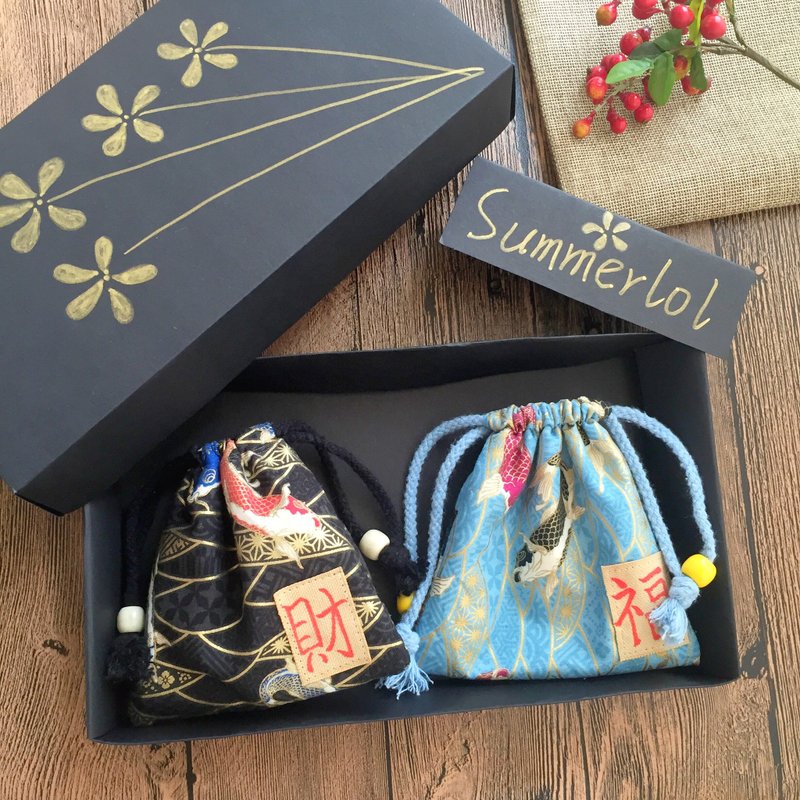 【买2送1见描述】【好运吉祥香囊福袋送礼盒礼品节日好运伴手礼】香包香囊香氛料民族碎花流苏天蓝淡蓝黑色白色黄色金色锦鲤鱼刺绣金线烫金杂物包日本和风京都抽绳包印花棉布包贵妇复古典典雅节日礼物浪漫甜美气质手工口金包零钱包小手袋束口袋晚宴包手拿包手机袋化妆包收纳包 - 化妆包/杂物包 - 棉．麻 