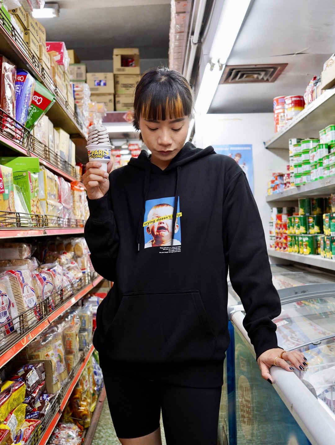 黑色 Crybaby Hoodie 重磅 | 香港设计 原创 移民礼物 有帽卫衣 - 中性连帽卫衣/T 恤 - 棉 黑色