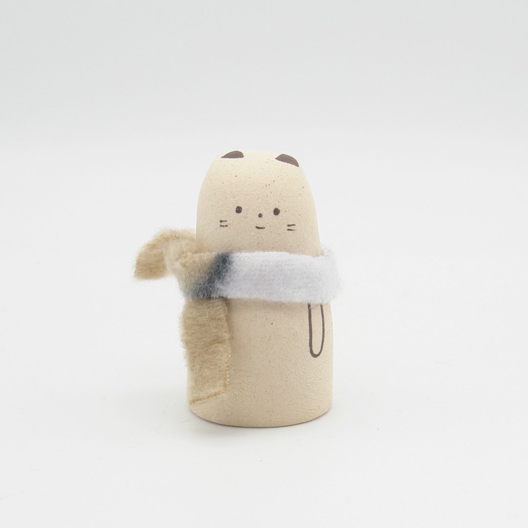 Handmade porcelain doll A cat with a muffler - 摆饰 - 陶 卡其色