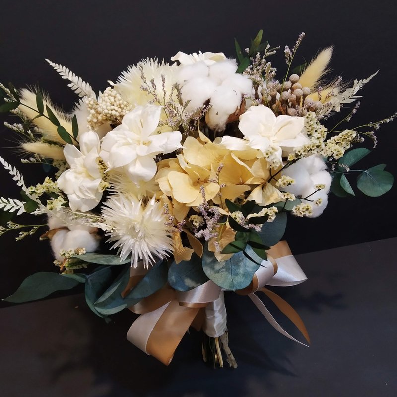 纯粹庄重白色系 干燥捧花 - 干燥花/捧花 - 植物．花 