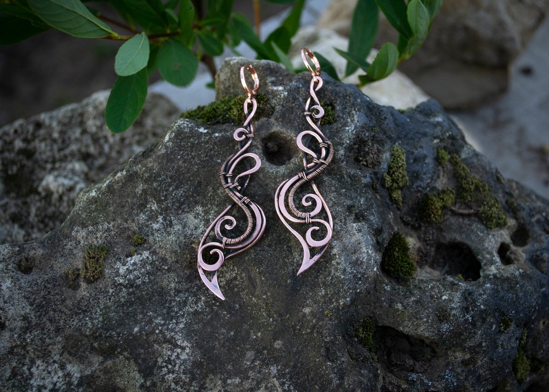 copper earrings - 耳环/耳夹 - 铜/黄铜 咖啡色