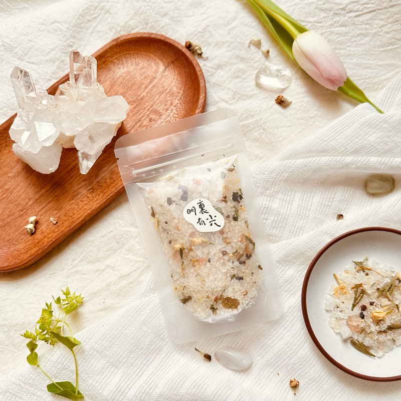 天然精油薰香盐【流】 | 明澈 | 草木 | 透澈清爽 | 心灵能量 - 香薰/精油/线香 - 精油 蓝色
