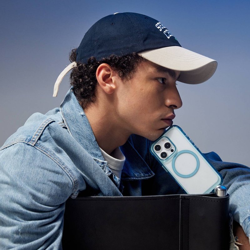 【bitplay】磁吸透彩壳 for iPhone 16 Series 晴空蓝 手机壳 - 手机壳/手机套 - 其他材质 多色