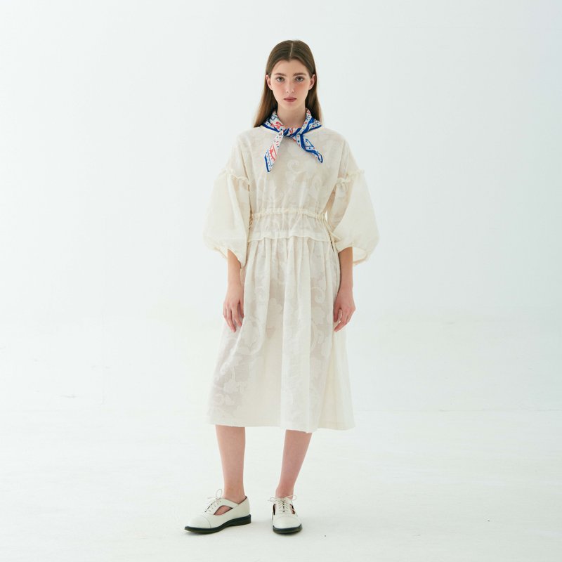 牛奶連衣裙白色棉麻緹花布料洋裝百搭經典耐穿裙子優雅四季可穿 - 洋装/连衣裙 - 棉．麻 白色