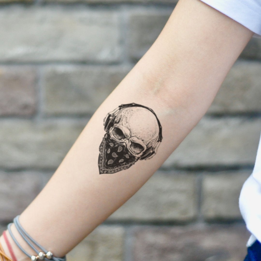 OhMyTat 头巾强盗头骨 Bandana Bandit Skull 纹身贴纸 (2 张) - 纹身贴 - 纸 黑色