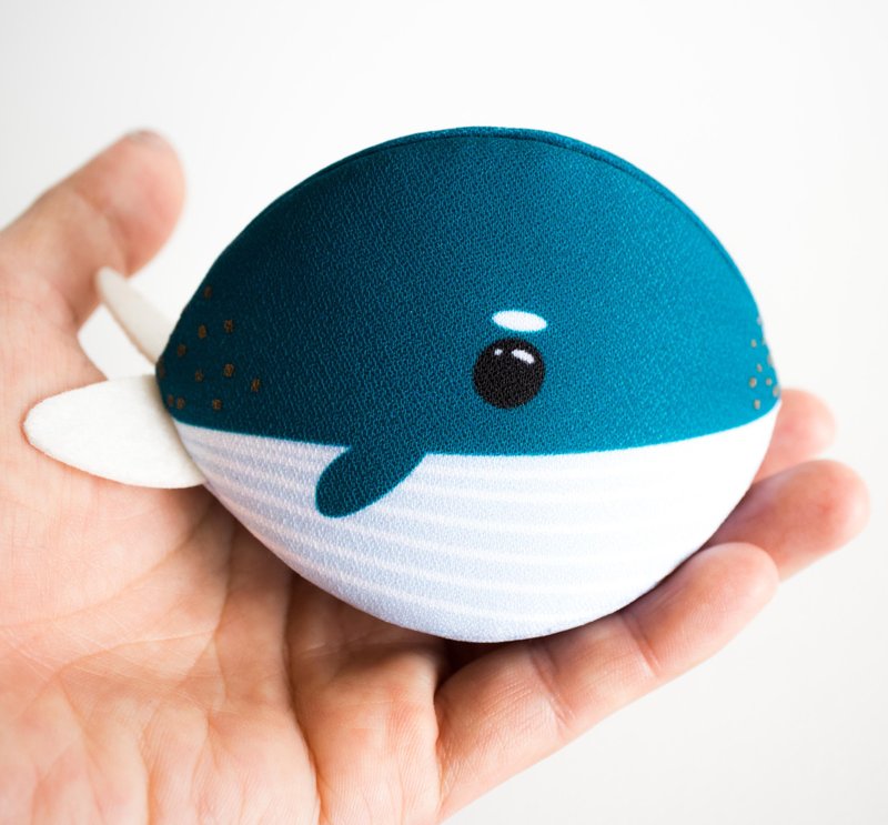 Blue whale Accessory purse. Japanese style bag. - 零钱包 - 棉．麻 蓝色