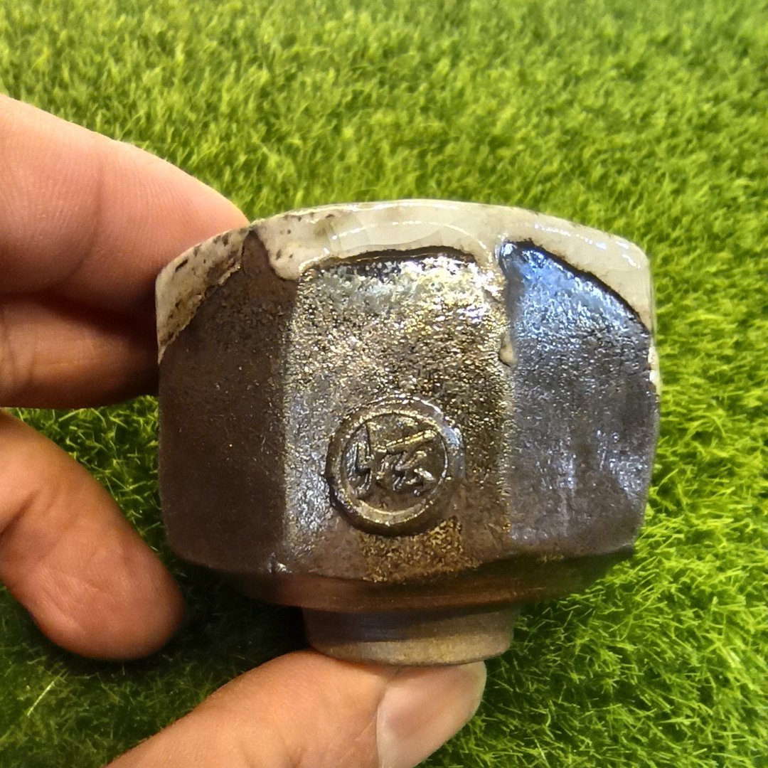 志野柴烧手工捏塑茶杯炫亨烧 - 茶具/茶杯 - 陶 咖啡色