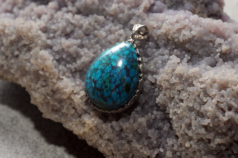 凤凰石坠/硅孔雀石/ 矿石/饰品/驱除负能量/调节/舒缓/ - 项链 - 半宝石 