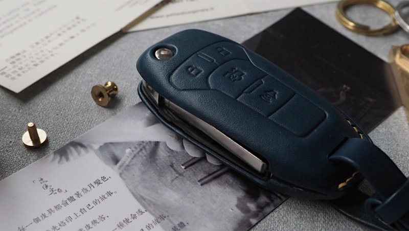福特Ford车钥匙套 纯手工牛皮 定制化刻字礼物 颜色款式可订制 - 钥匙链/钥匙包 - 真皮 蓝色
