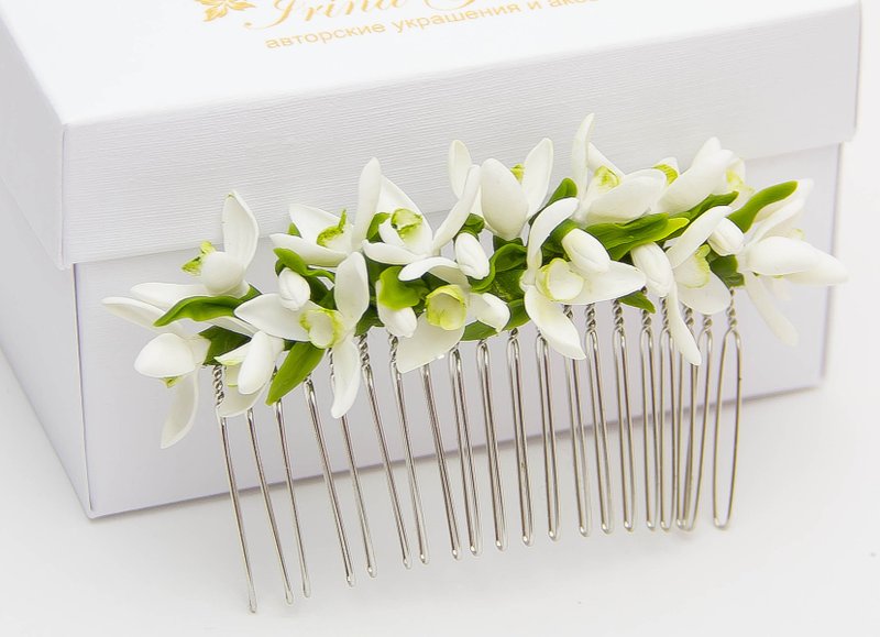 Floral bridal hair comb Rustic wedding hair comb White flower hair comb - 发饰 - 粘土 