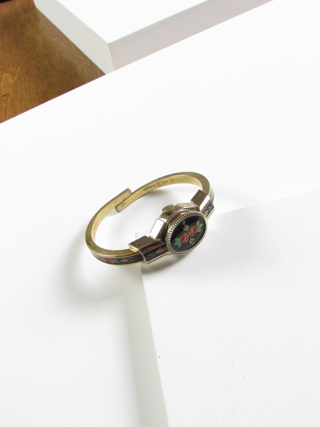 Vintage Chateau Oval Floral Black Gold Ladies Watch - 女表 - 珐琅 多色