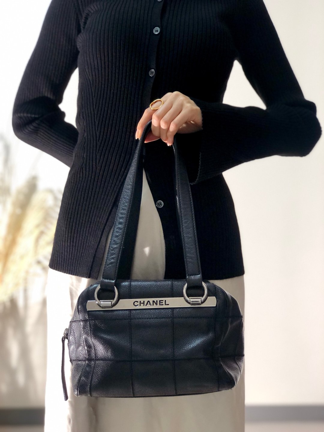 【日本直送，名牌二手包装】CHANEL香奈儿巧克力棒皮革迷你波士顿单肩包黑复古复古haptki - 侧背包/斜挎包 - 真皮 黑色