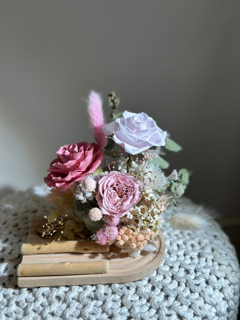 永生花名片座 办公室疗愈小物 新年礼物 开幕贺礼 代写卡片 - 名片架/名片座 - 植物．花 