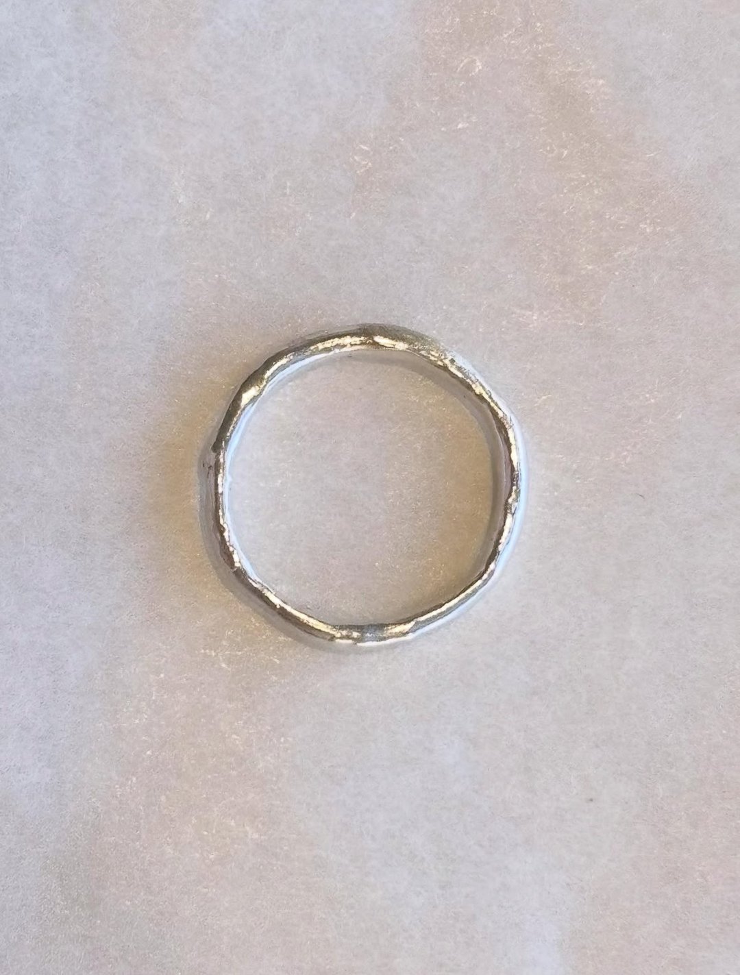 Holo ring 不规则素圈戒指 - 戒指 - 纯银 银色