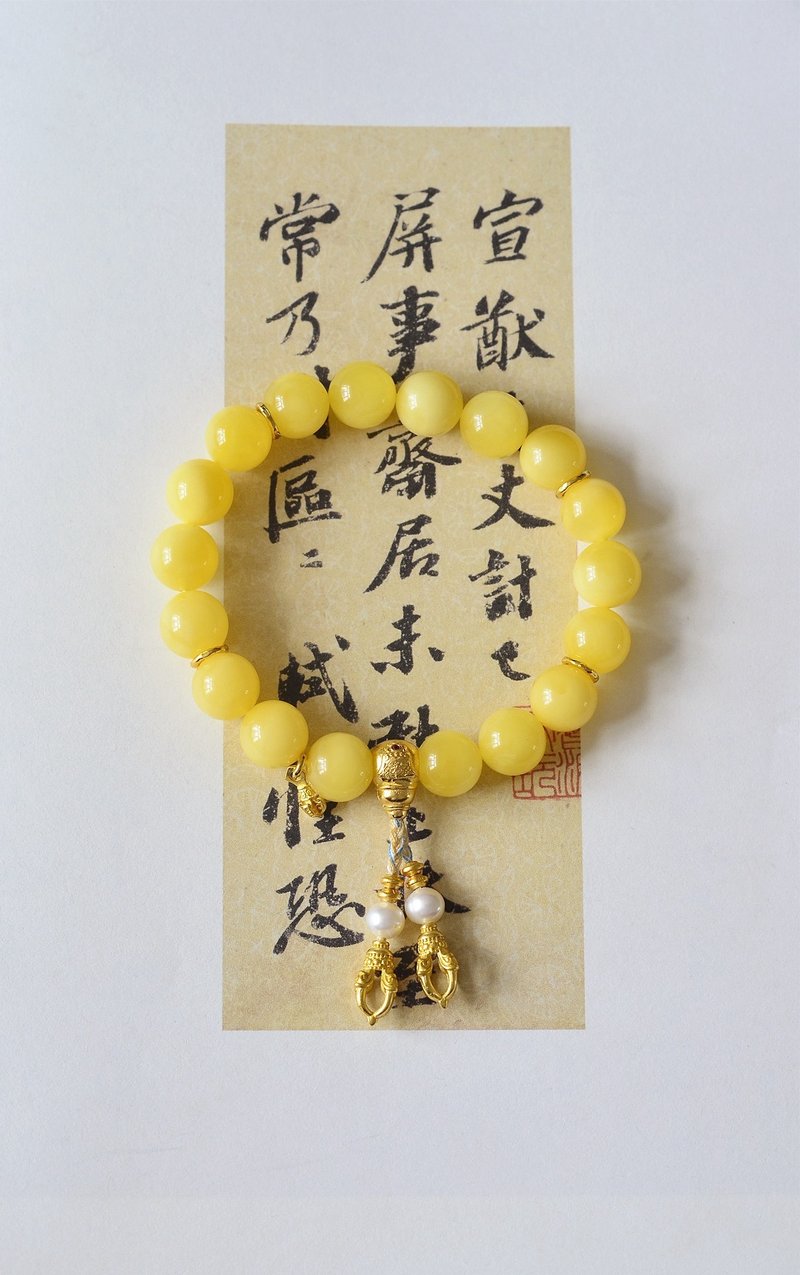 10mm天然白花蜜蜡 淡水珍珠鎏金配件设计单圈手持手串s - 手链/手环 - 半宝石 黄色