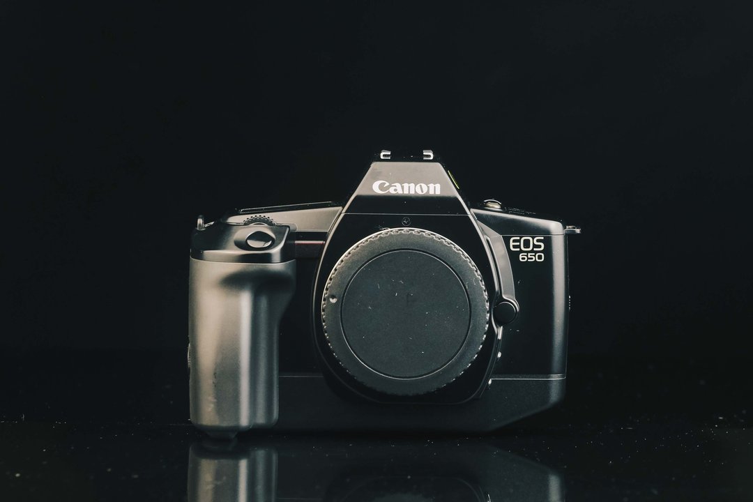 Canon EOS 650 #7064 #135底片相机 - 相机 - 其他金属 黑色