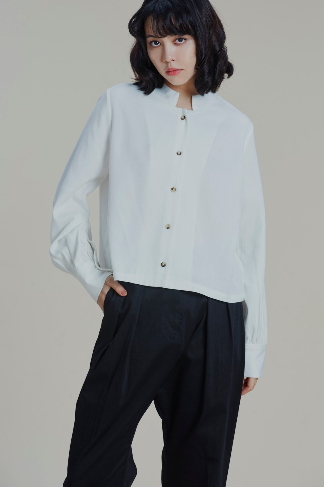 Shan Yong 造型立领长袖衬衫 - 女装衬衫 - 棉 
