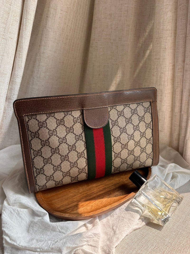 中古包Vintage Gucci经典复古手拿包(可免费改造斜背包) - 手拿包 - 防水材质 