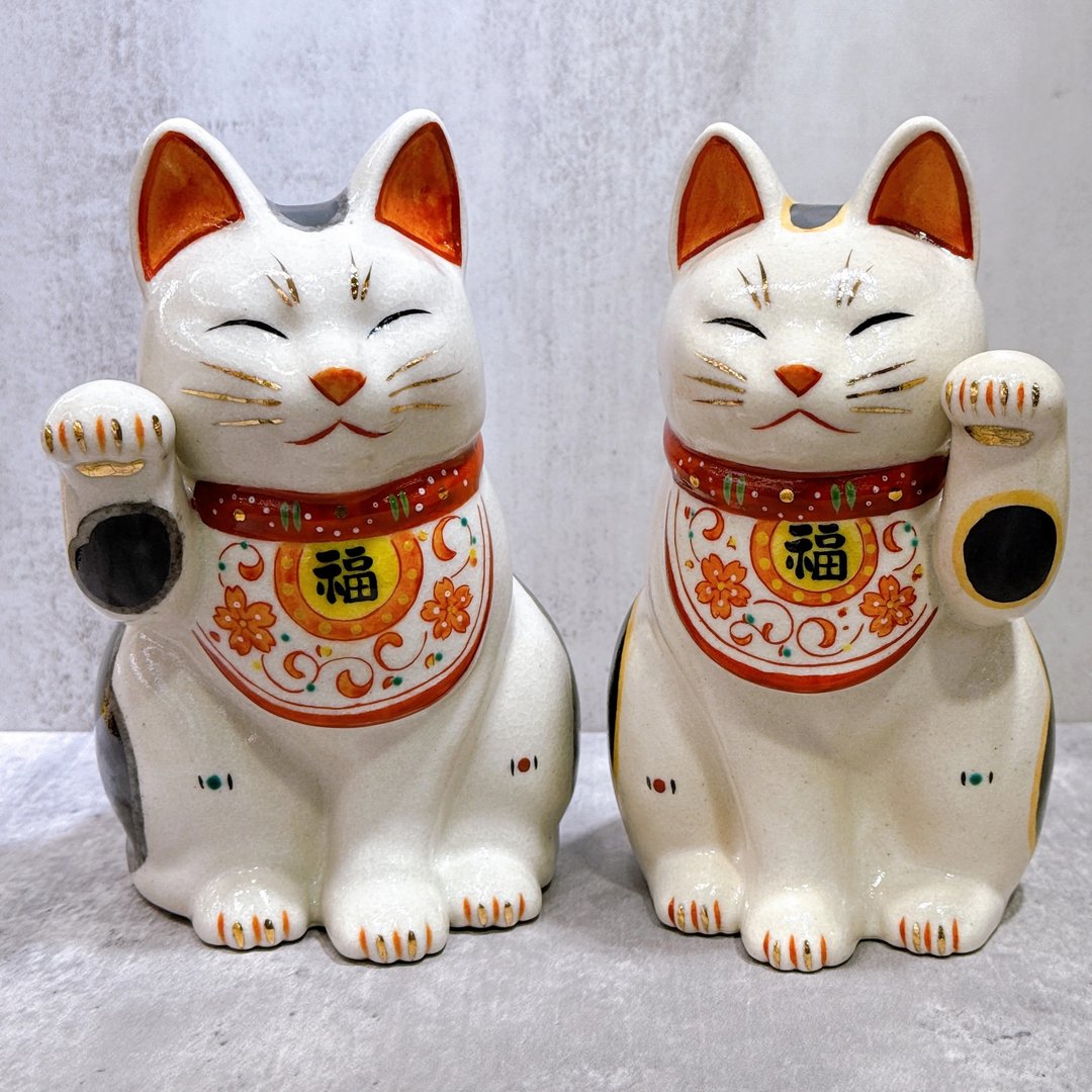 【吉祥安然】日本陶彩万福唐草招财猫  |  大号 一对 - 摆饰 - 瓷 白色