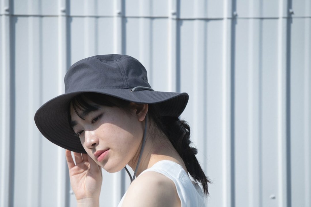榊(Sakaki)染渔夫帽 M尺寸 Organic Cotton - 帽子 - 其他材质 灰色