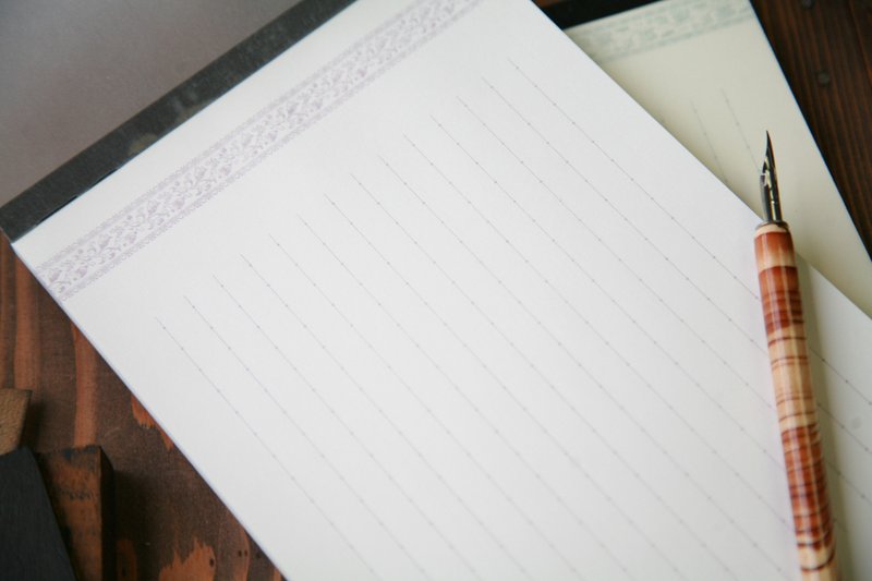 横格纸竖写粉色 - 卡片/明信片 - 纸 