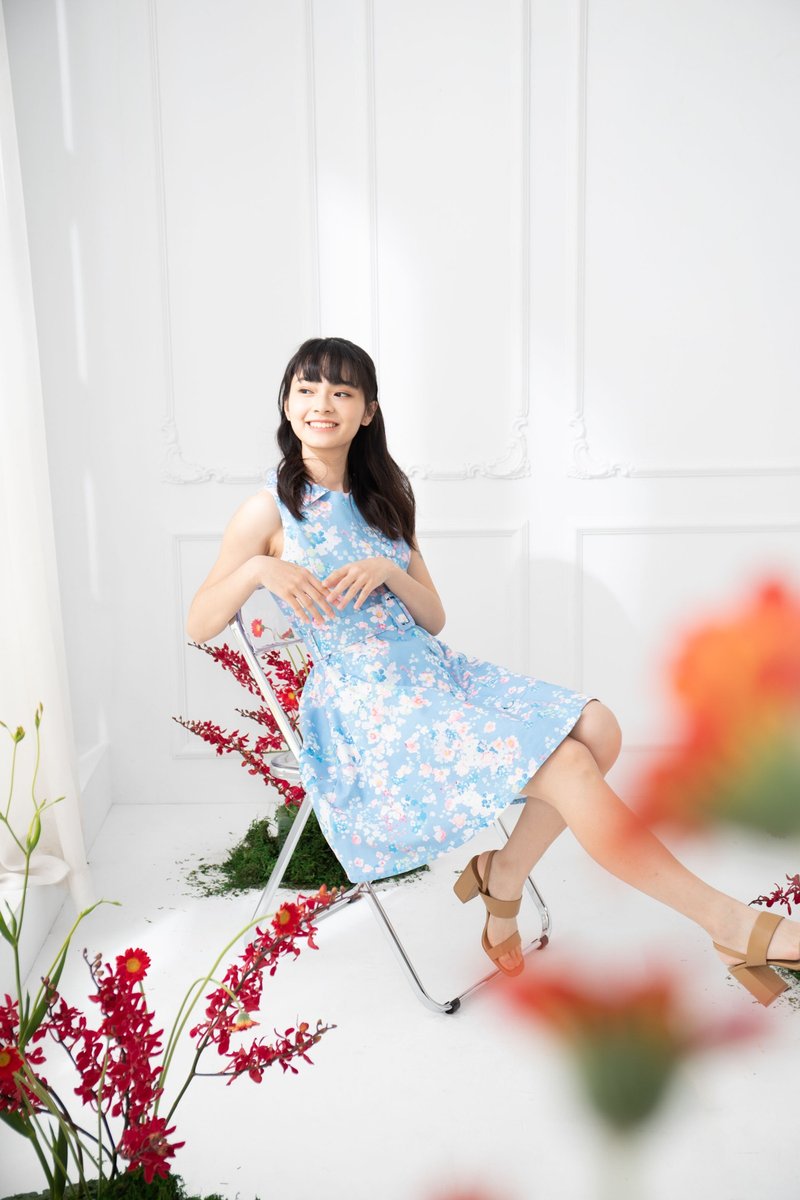 【大阪印花】 特务P 军装排扣短洋装 两用背心裙 缺布 可换花色 - 洋装/连衣裙 - 棉．麻 蓝色