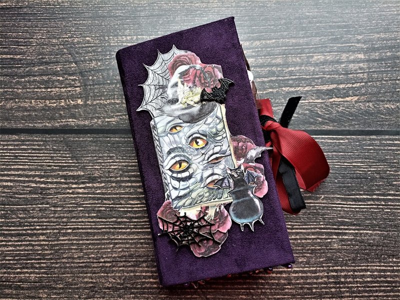 Witch journal Magic dream journal completed Witch flowers moon chunky - 笔记本/手帐 - 纸 紫色