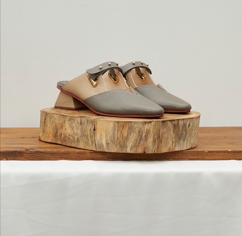 2.2 THE VOYAGE MULE / TAUPE - 女款休闲鞋 - 真皮 卡其色