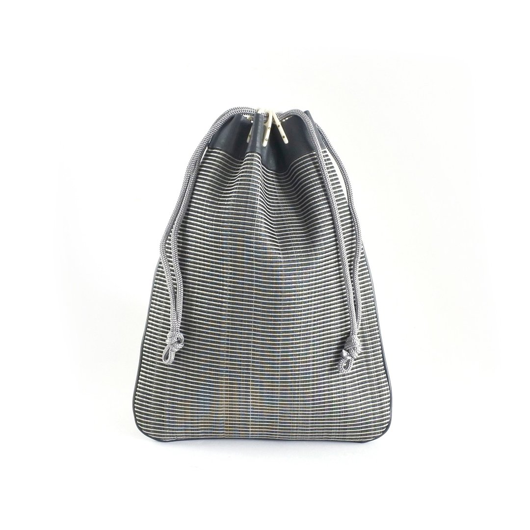 horsehair bag - 束口袋双肩包 - 丝．绢 灰色