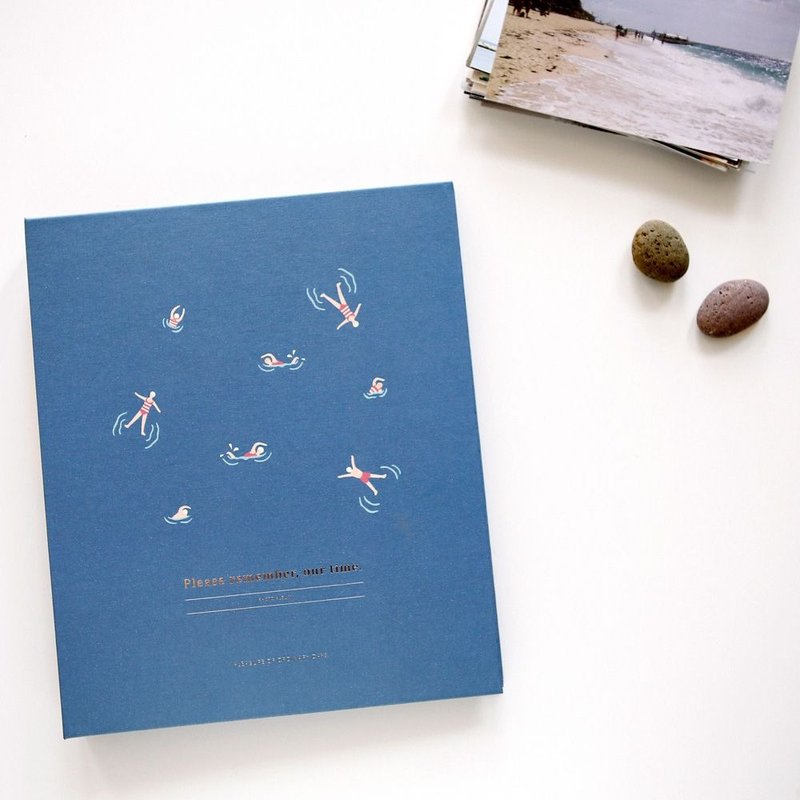 Dailylike 三孔活页自黏式相本V3-08游泳健将,E2D00861 - 相簿/相册 - 纸 蓝色