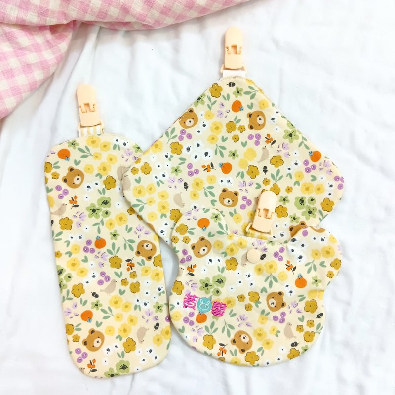 花花熊。附夹棉布手帕  双面手帕 (可绣名字) - 围嘴/口水巾 - 棉．麻 黄色