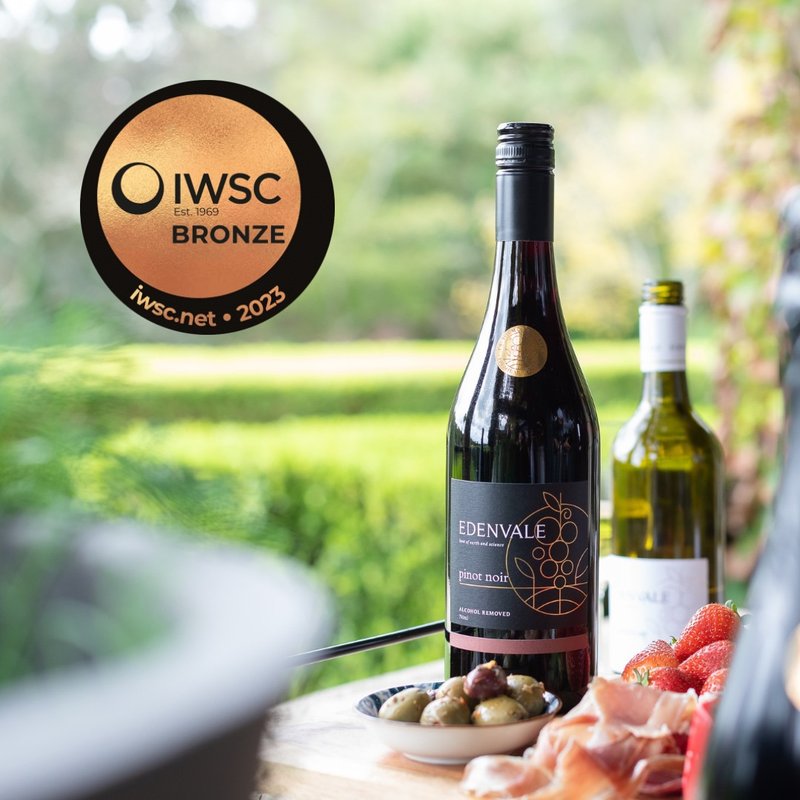 澳洲 EDENVALE 伊威养生红葡萄饮 黑皮诺 无酒精红酒 750ML/瓶 - 果汁/蔬果汁 - 玻璃 紫色