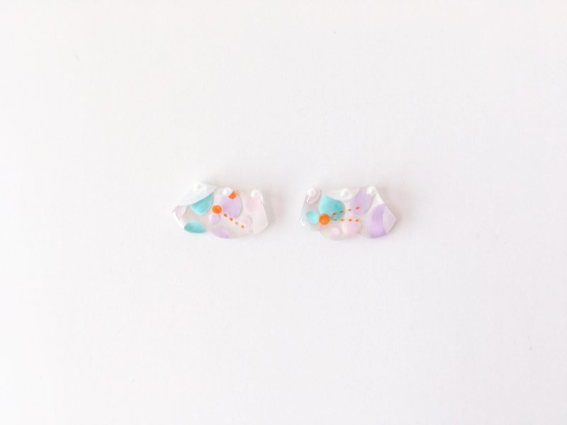 Biu Biu外星光波系列-波波银河 手绘 贴耳 手工耳环 耳针/耳夹 - 耳环/耳夹 - 其他材质 粉红色