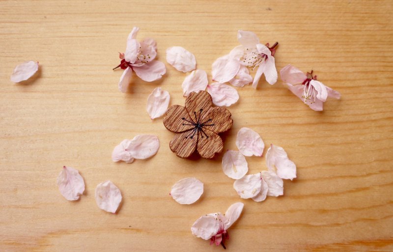 //木樱花// 回收木项链 - 项链 - 木头 咖啡色