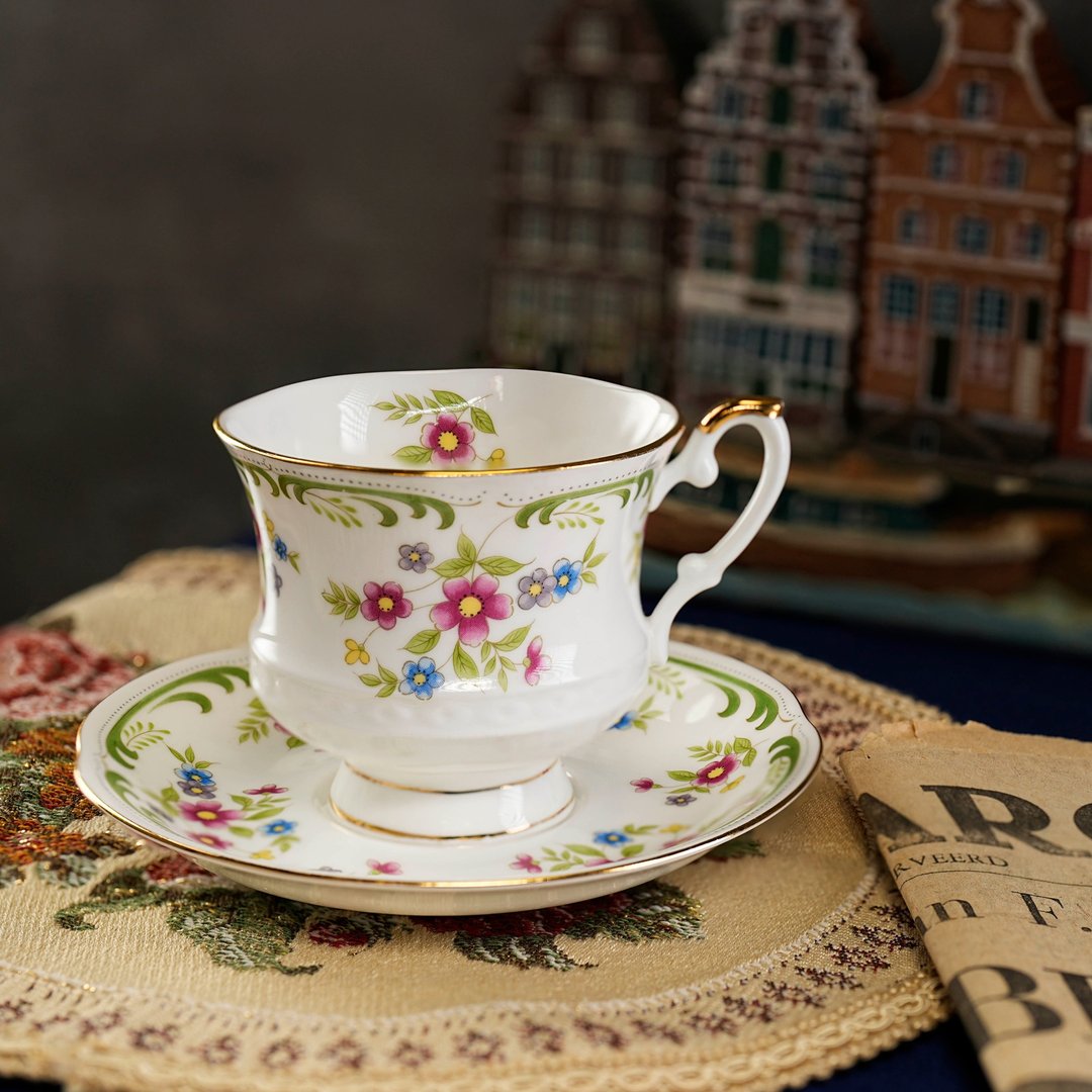 英国Royal Ascot '夏日庆典'描金骨瓷茶杯组 - 茶具/茶杯 - 瓷 多色