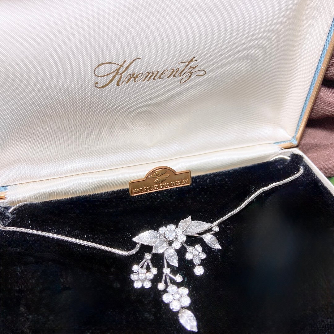 【 西洋古董饰品 】稀有款Krement 1960极致优雅合组盎然花果项链 - 项链 - 贵金属 银色
