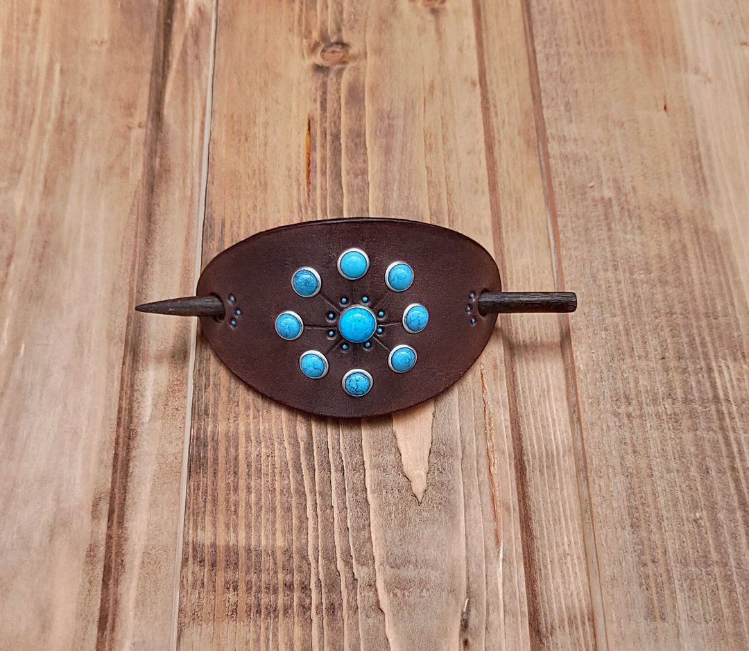 Medium size leather hair slide, leather stick barrette,leather hair clip - 发饰 - 真皮 咖啡色