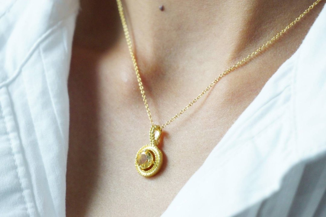 Natural Citrine Pendant and Necklace Silver925 with Gold plated - 项链 - 纯银 黄色