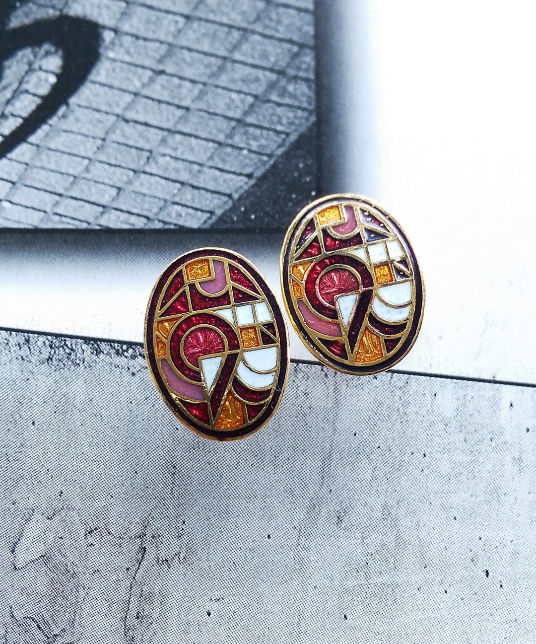 Vintage Jewelry 西洋古董饰品 景泰蓝 几何普普 针式耳环 - 耳环/耳夹 - 其他金属 金色