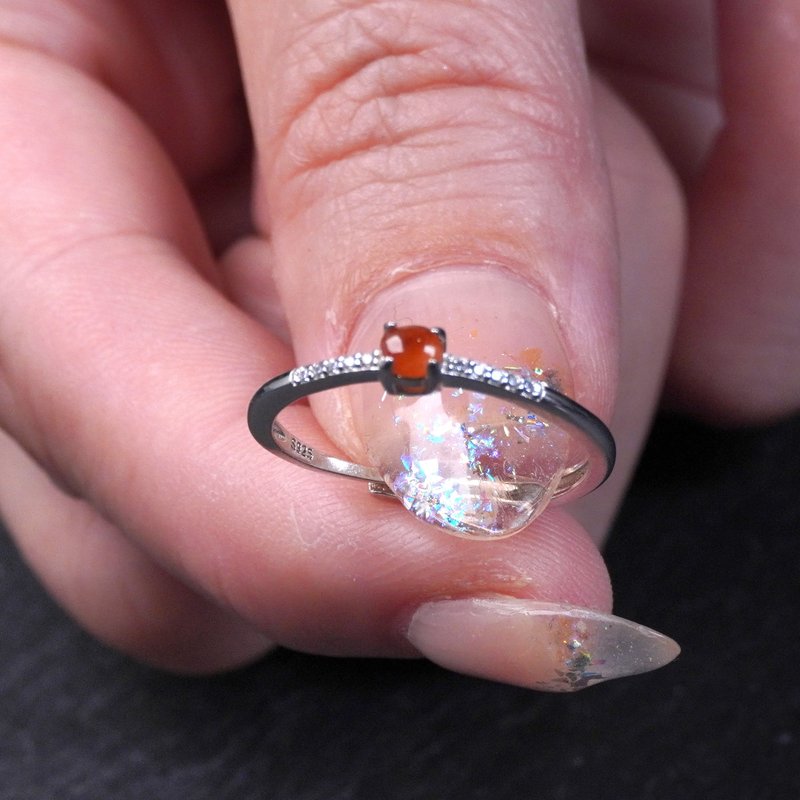 冰种红翡翡翠蛋面戒指 925纯银 | 天然缅甸玉翡翠A货 | 送礼 - 戒指 - 玉石 红色